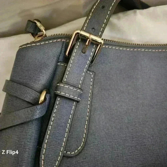 Dooney and bourke Pebble Satchel - Picture 3 of 10